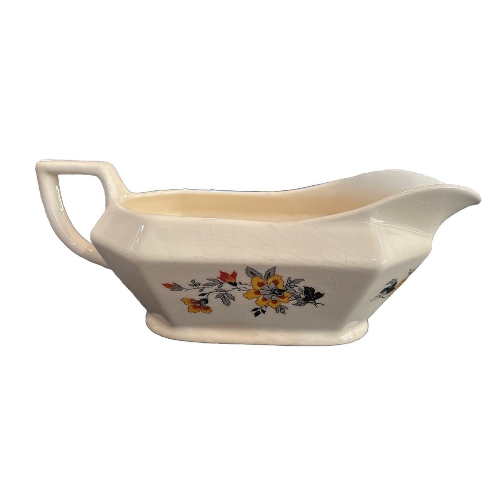 Vintage Homer Laughlin Gravy Boat E96